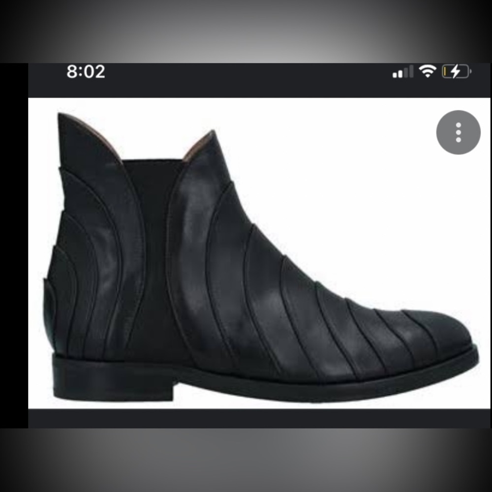 Alaïa Alaia Paris Chelsea Pull On Ankle Boots US 6